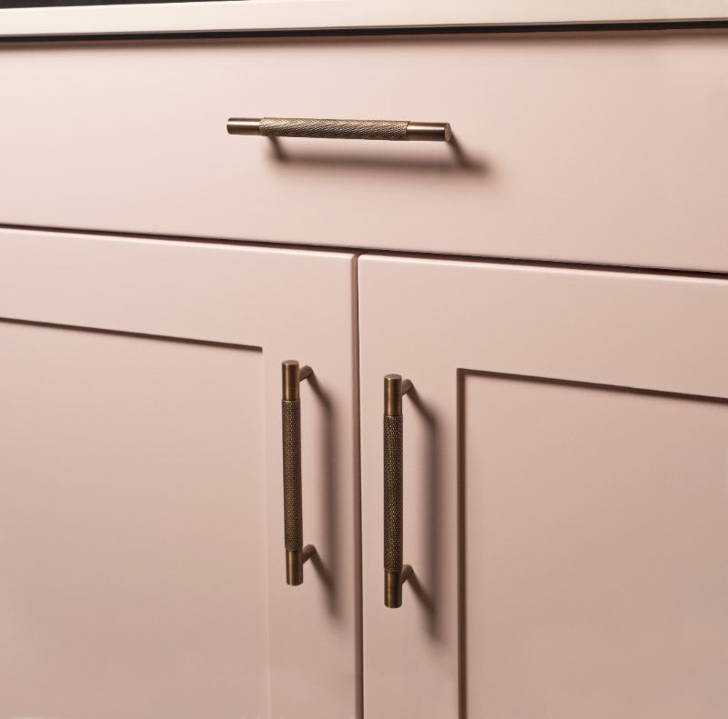 Dusky Pink Shaker Closeup